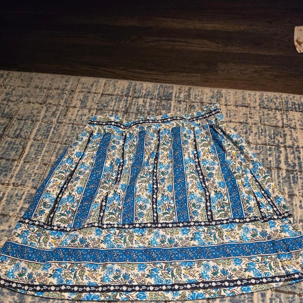LOFT blue floral skirt